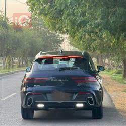 جێنسس GV70